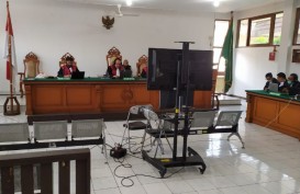 Eks Bupati Indramayu Supendi Divonis 4,5 Tahun Penjara