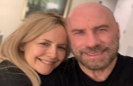 Kelly Preston, Istri John Travolta Meninggal Dunia Karena Kanker Payudara
