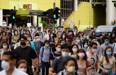 Hong Kong Perpanjang Social Distancing, Pasar Saham Terseok-seok