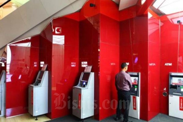 Di Tengah Pandemi Covid 19 Bank Cimb Niaga Bukukan Laba Rp1 74 Triliun Finansial Bisnis Com