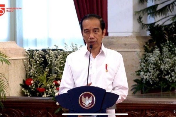 Jokowi Resmi Luncurkan Subsidi Gaji Hari Ini 2 5 Juta Pekerja Dapat Bantuan Kabar24 Bisnis Com