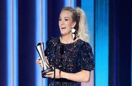 Wow, Carrie Underwood Pakai Perhiasan Asal Indonesia di Academy of Country Music Awards 2020