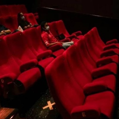 Ini 4 Tips Aman Nonton Bioskop Saat Pandemi Simak Yuk Ekonomi Bisnis Com