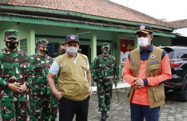 Tinjau Pengungsian Gunung Merapi, Kepala BNPB Ingatkan Protokol Kesehatan
