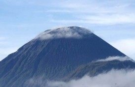 Video Detik-detik Guguran Awan Panas Gunung Semeru Meluncur Beredar, Suara Gemuruh Muncul