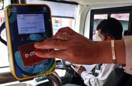 Halte TransJakarta Sediakan Wifi Gratis 20 Mbps, Pelanggan Diuntungkan