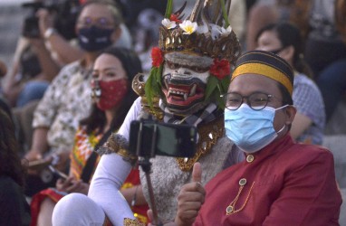 Wisman Diundang ke Bali, Dampak Ekonomi Masih Dipertanyakan 
