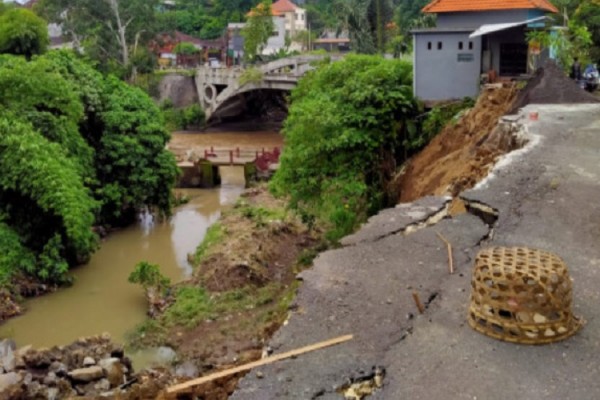 Pengendalian Banjir Di Tiga Sungai Besar Bali Telan Dana Rp242 79 Miliar