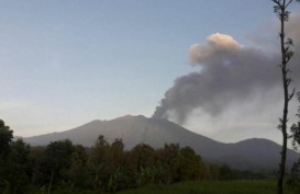 Gunung Raung Erupsi, Bandara Banyuwangi Tutup Sementara