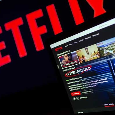 Nonton Film Dan Serial Di Netflix Kini Bisa Via Offline Begini Caranya Lifestyle Bisnis Com