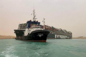 Kapal Nyangkut di Terusan Suez Berhasil Digeser 29…