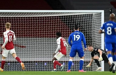 Hasil Liga Inggris, Blunder Kiper Arsenal Menangkan Everton
