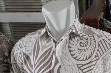 Penjual Batik Trusmi: Lebaran Tahun Ini Serasa Kelam Sekali