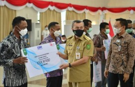 OJK Riau Resmi Luncurkan Kredit Melawan Rentenir