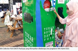 Perusahaan Ini Bakal Bayar Warga yang Tidak Buang Sampah Botol Plastik Sembarangan