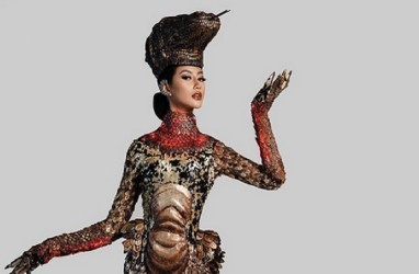 Mewah dan Liar! Ayu Maulida Kenakan Kostum Komodo di Panggung Miss Universe