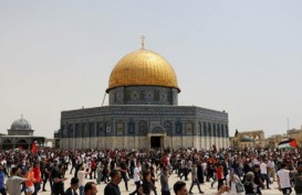 Pasukan Israel Serang Puluhan Pengunjuk Rasa di Yerusalem