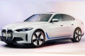 BMW Siap Boyong Mobil Listrik i4 dan iX ke Indonesia