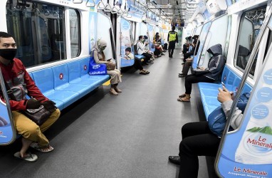 MRT Jakarta Cuma Sampai Pukul 20.30 WIB, 7 Pintu Masuk Stasiun Ditutup