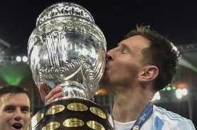 Main Sambil Tahan Sakit Karena Cedera, Pelatih Argentina…