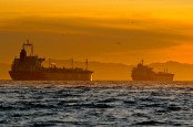 Dominasi Singapura di Industri BBM Angkutan Laut Ditantang China