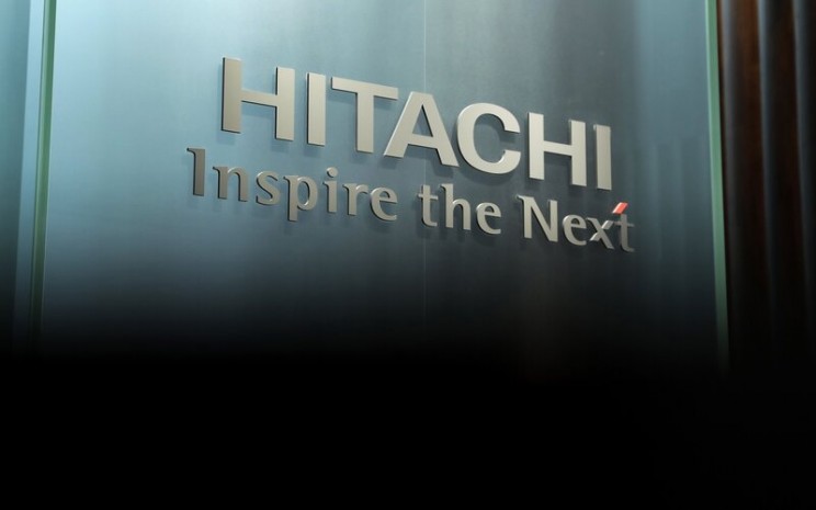 Lambang Hitachi -  Kiyoshi Ota/Bloomberg