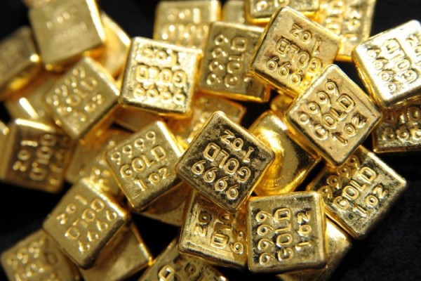Prediksi harga emas 2022