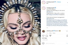 Madonna Rayakan Ulang Tahun ke 63, Pakai Headpiece…