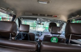 Batal! Rencana Taksi Online Dapat Stiker Bebas Ganjil Genap