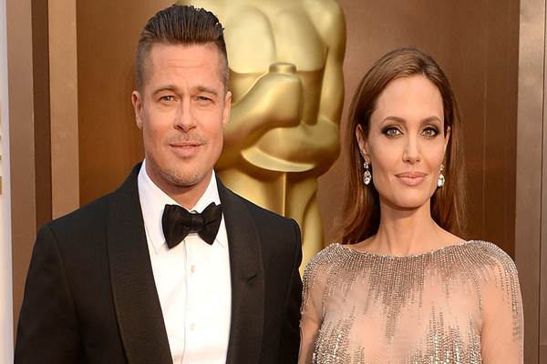 Brad Pitt dan Angelina Jolie - 973fm.au