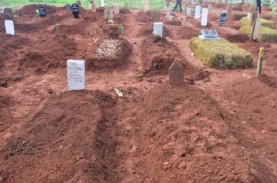 Heboh, Belasan Makam di Sukoharjo Dirusak Orang Tak…