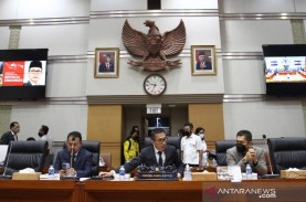 Komisi III DPR Pilih Tujuh Calon Hakim Agung, Siapa…