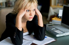 7 Cara Mengatasi Stres Saat Bekerja