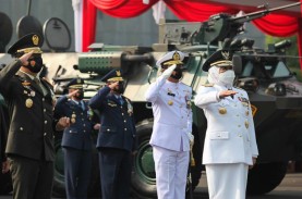 HUT Ke-76 TNI, Jokowi Puji Peran TNI Tanggulangi Pandemi…