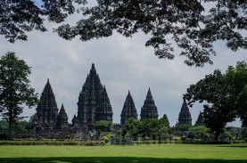 Menengok Urgensi Konservasi Kawasan Borobudur