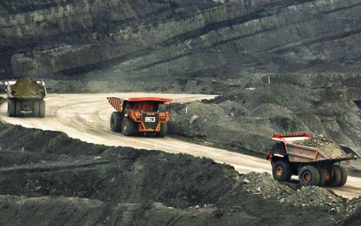 Operasional tambang batu bara kelompok usaha Bumi Resources. - bumiresources.com