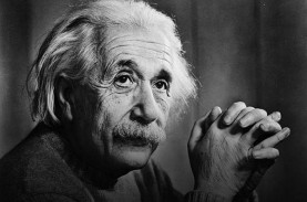 Naskah Langka Tulisan Albert Einstein Dilelang, Berapa…