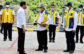 Saat Jokowi Rayu Menteri PUPR Beli Sepatu untuk Naik Motor