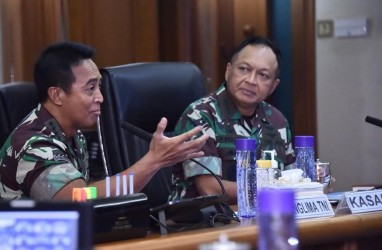 Panglima TNI Andika Perkasa Tegur Anggotanya Main Ponsel Saat Rapat