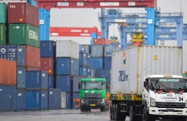 Kinerja Produksi Peti Kemas Ekspor-Impor di Pelabuhan Belawan Terkoreksi 1 Persen