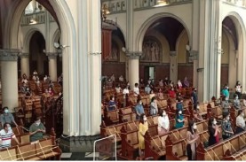 Katedral Jakarta Batasi Ibadah Tatap Muka Misa Natal…