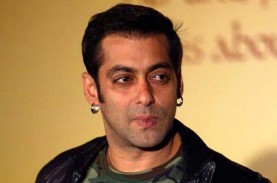 Aktor Bollywood Salman Khan Digigit Ular 3 Kali, Ini…