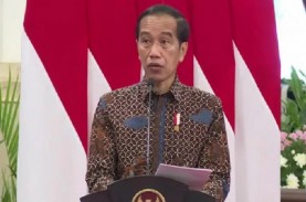 Jokowi Tanggapi Permintaan Pengusaha Tunda Pemilu:…