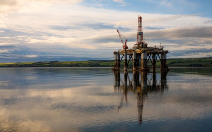 Kilang minyak lepas pantai di Skotlandia - Bloomberg/Jason Alden