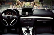 Tips Otomotif: Menghilangkan Jamur Kaca Mobil dari Rumah
