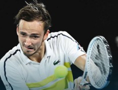 Hasil Australian Open 2022: Medvedev Melenggang ke Babak Keempat
