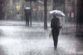 Cuaca Jakarta 25 Januari 2022, Hujan Disertai Kilat…