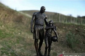 Patung Kobe Bryant dan Putrinya Ditempatkan di Lokasi…