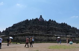 Kasus Positif Meningkat, Kapolri Pantau Vaksinasi di Borobudur 
