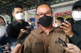 Gelar Operasi Pasar di Kota Bandung, Disperindag Jabar Salurkan 23.000 Liter Minyak Goreng
